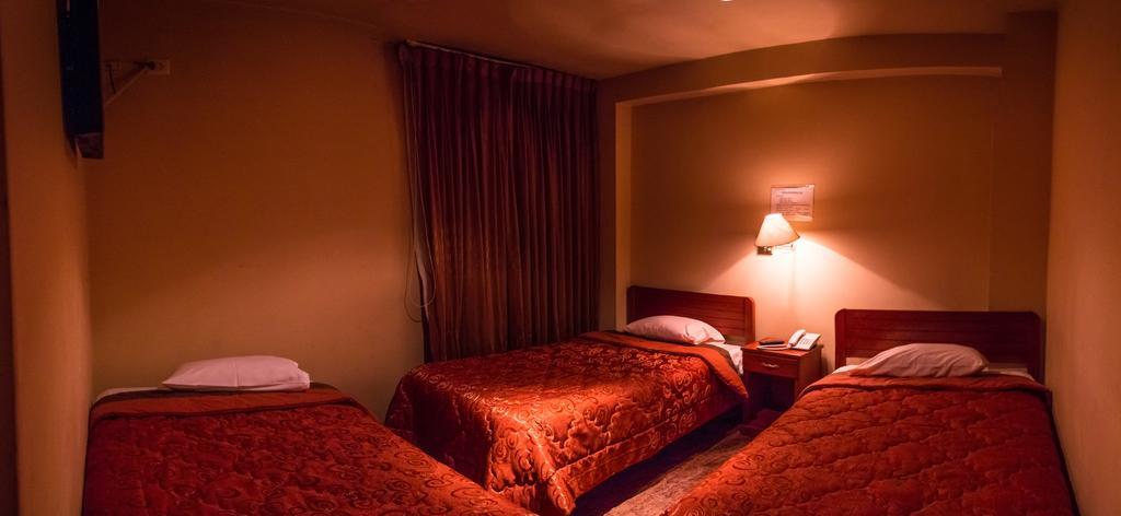 חוארז Ebony Hotel מראה חיצוני תמונה