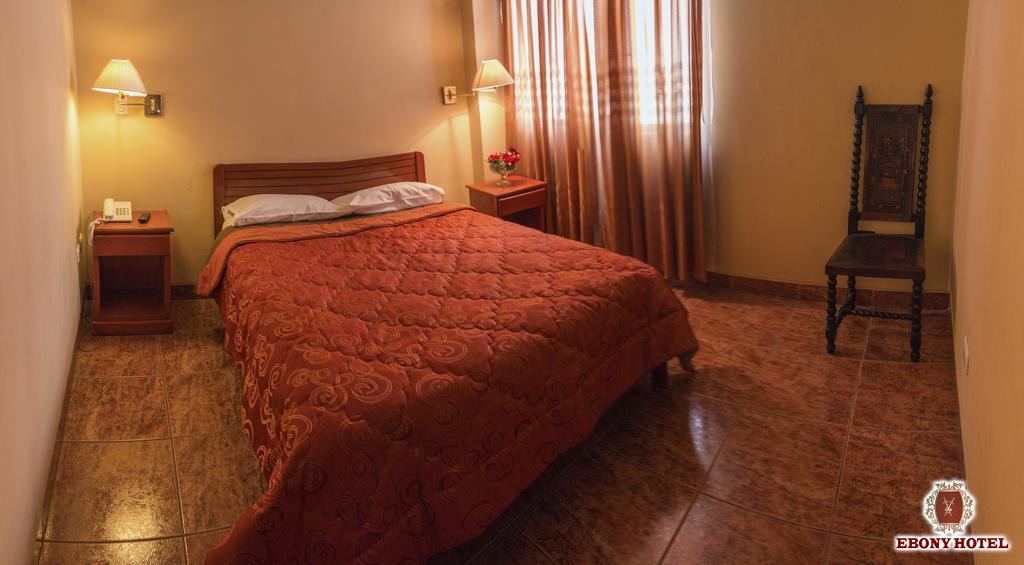 חוארז Ebony Hotel מראה חיצוני תמונה