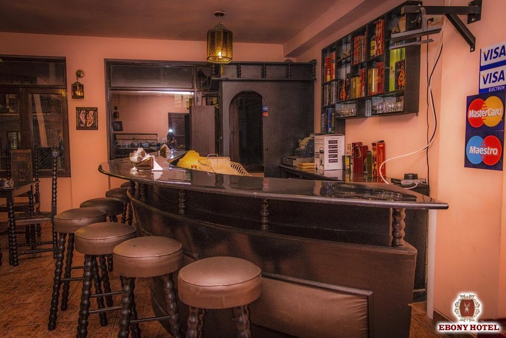 חוארז Ebony Hotel מראה חיצוני תמונה