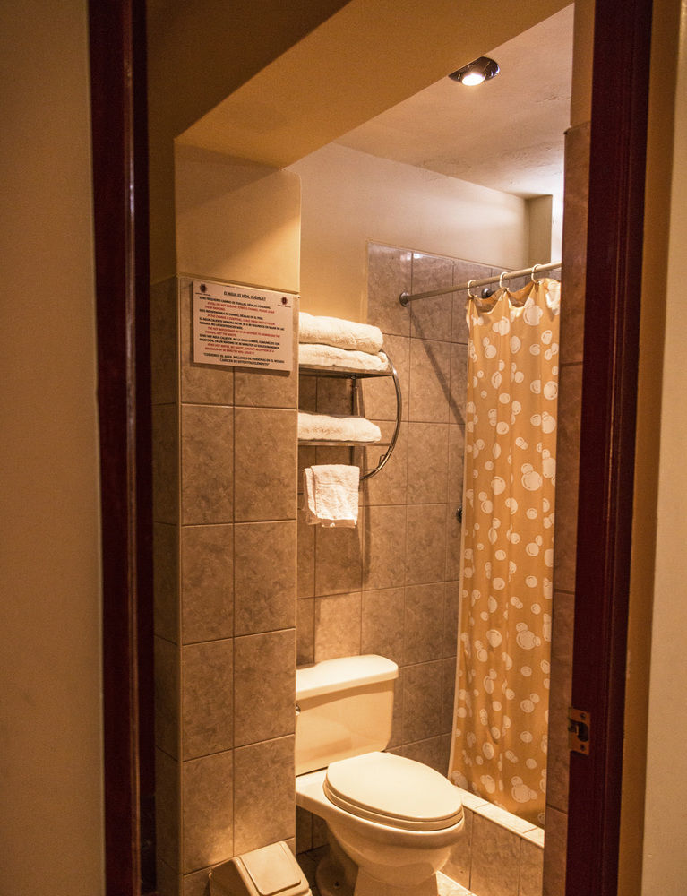 חוארז Ebony Hotel מראה חיצוני תמונה